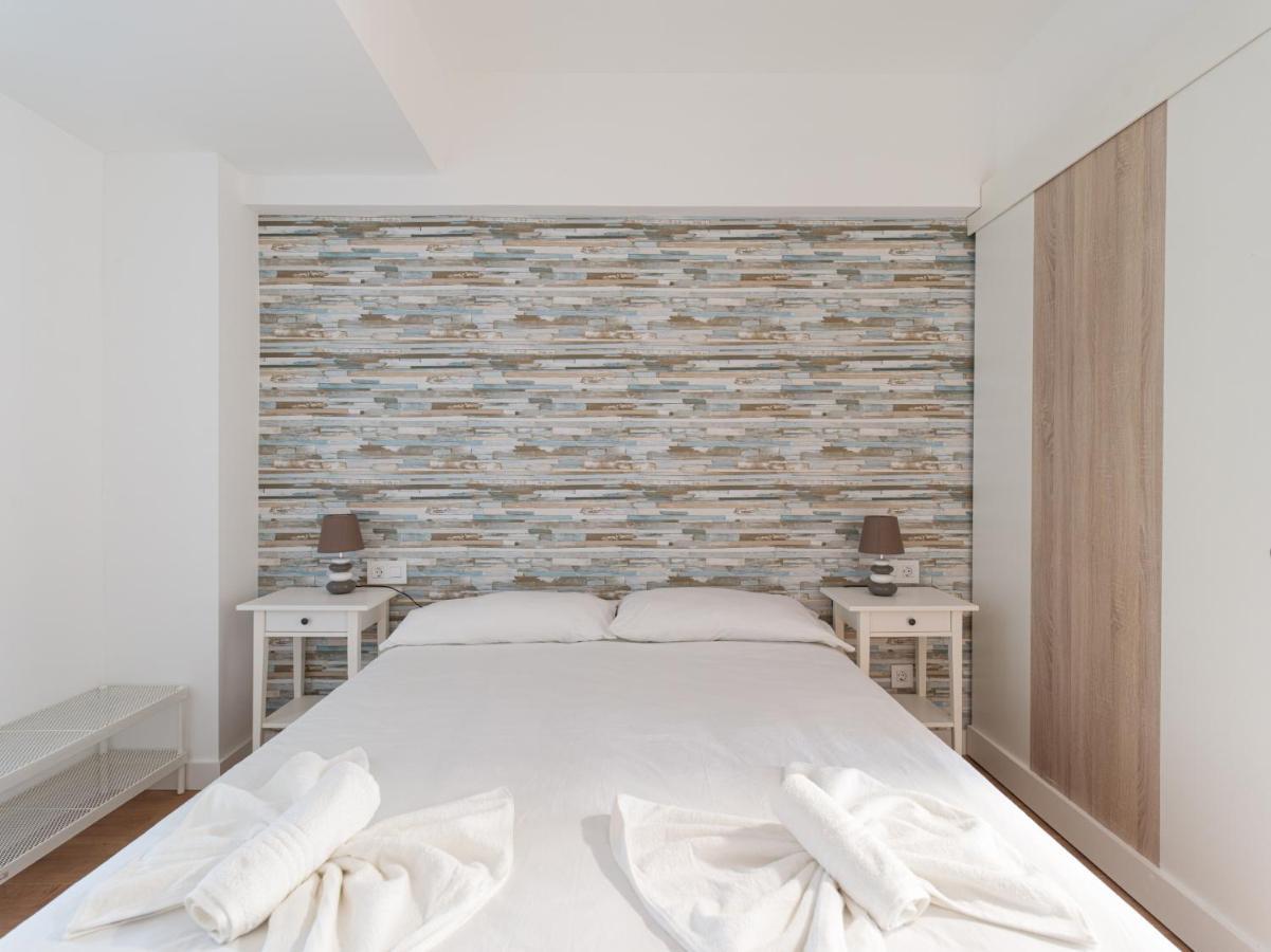 Loft - Side Sea Views - Aircon & Wifi Apartment Las Palmas de Gran Canaria Exterior photo